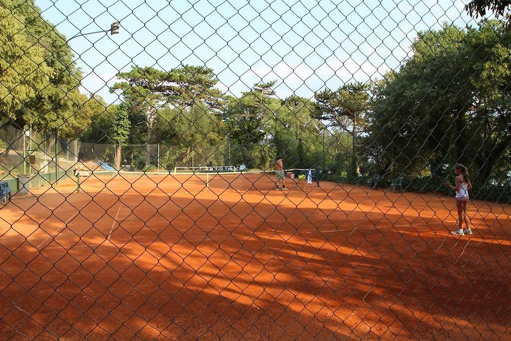 Pansion Ruza 3*, Novi Vinodolski