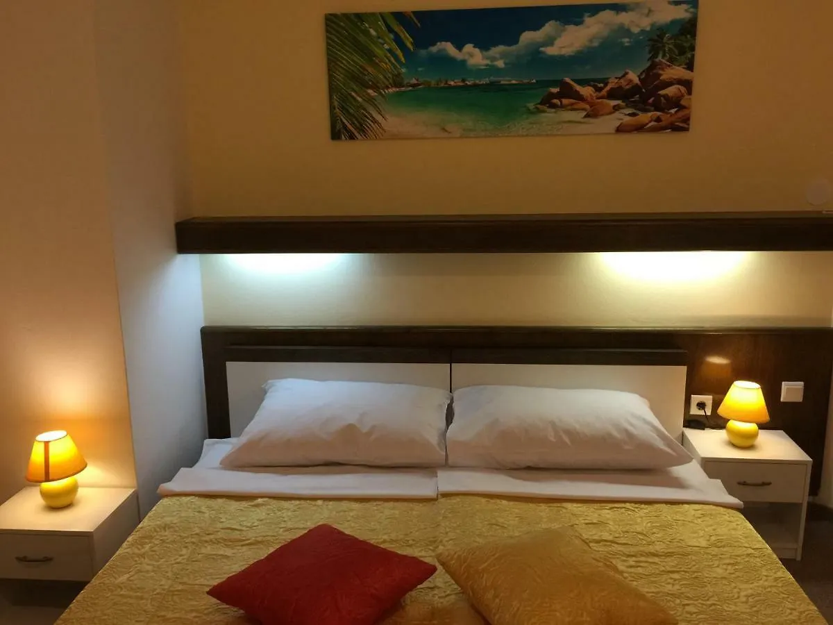 Hotel Pansion Ruza
